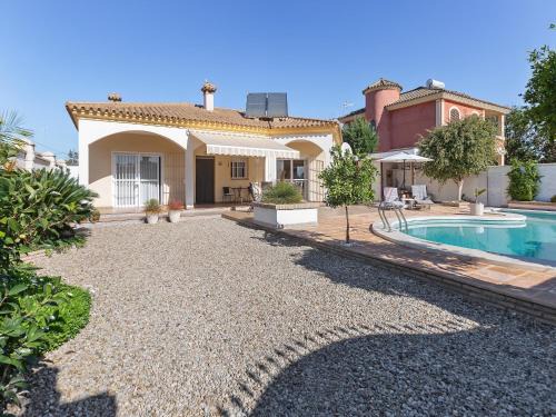 Sanlucar de Barrameda Villa | Costa de la Luz Poolside Villa