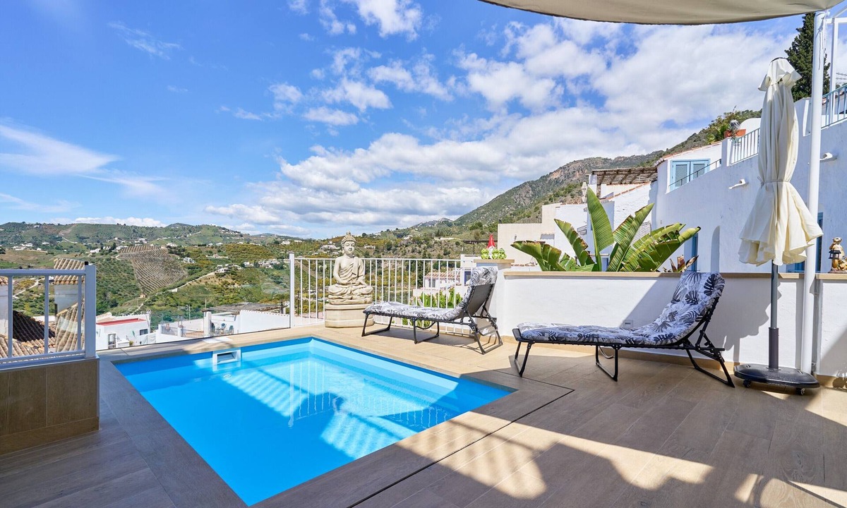 Frigiliana Apartment | Cottage "Casa Loli" with Mountain View, Private Pool & Terrace