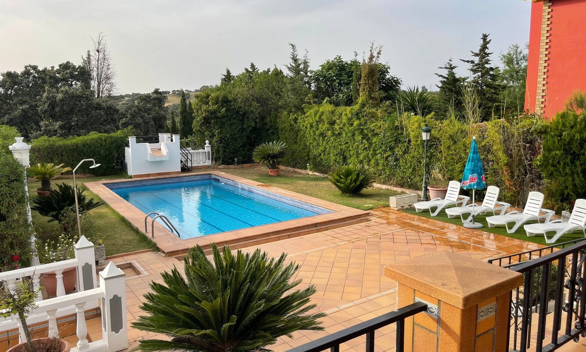 Guillena House | Country House 'Casa Rural Sevilla' with Mountain View, Wi-Fi and Air Conditioning