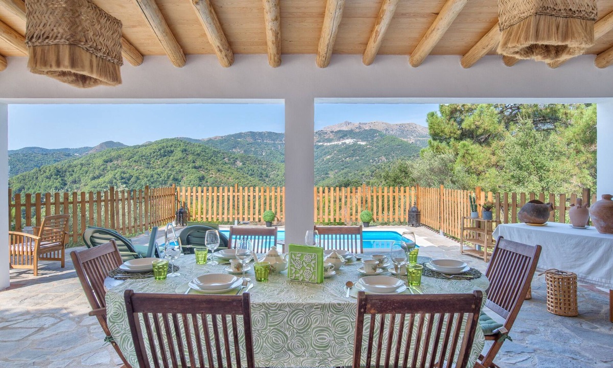Jubrique House | Country House "Casa Rural Monte Dios" in the Mountains with Pool and BBQ