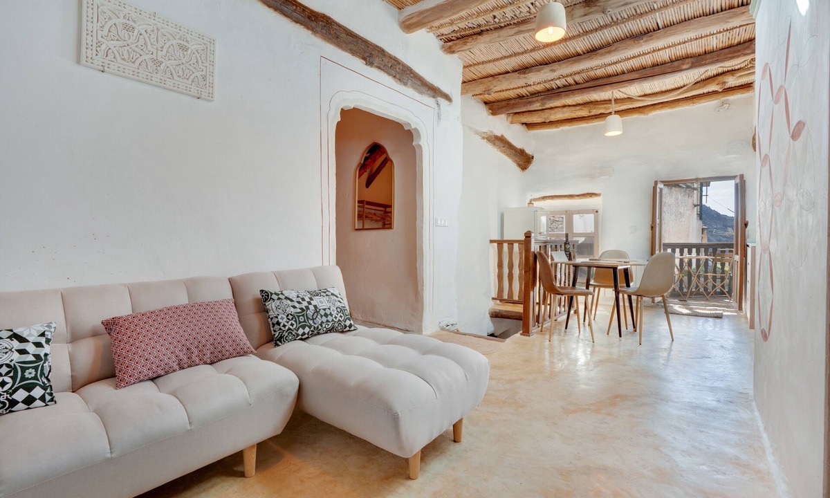 Atalbeitar House | Country House 'Santuario Atalbéitaca Five Senses' with Mountain View, Private Terrace and Wi-Fi