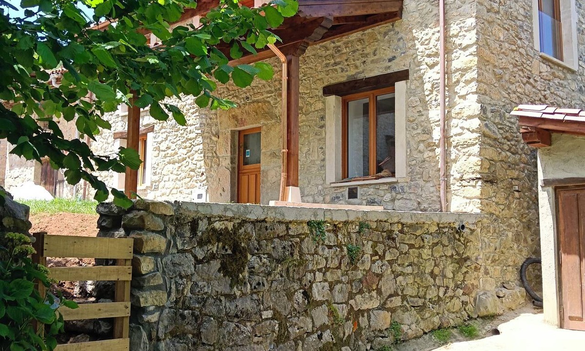 Bobia de Abajo Villa | Country House with a Garden, for 4 People in Onís, Asturias: A Natural Paradise