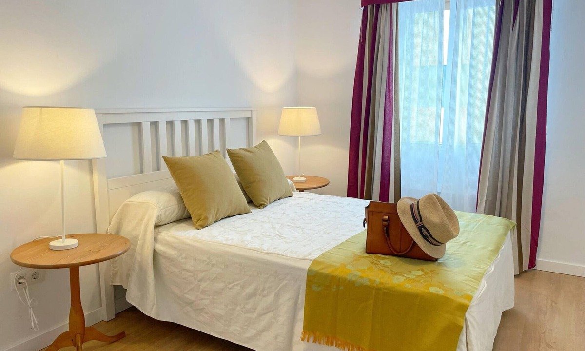 Jerez de la Frontera Old Town Apartment | Cozy 3-bedroom apartment, historic center of Jerez