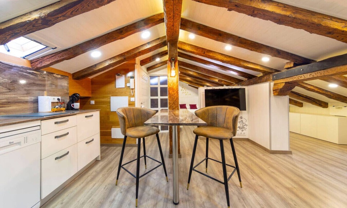 Soria Apartment | Cozy Attic in the City Center of Soria
