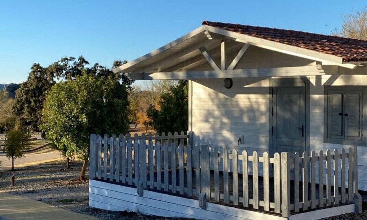 Olvera House | Cozy Bungalow with Terrace