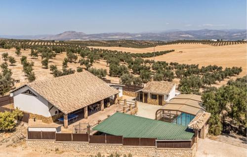 Salar House | Cozy Home In Salar With Indoor Swimming Pool