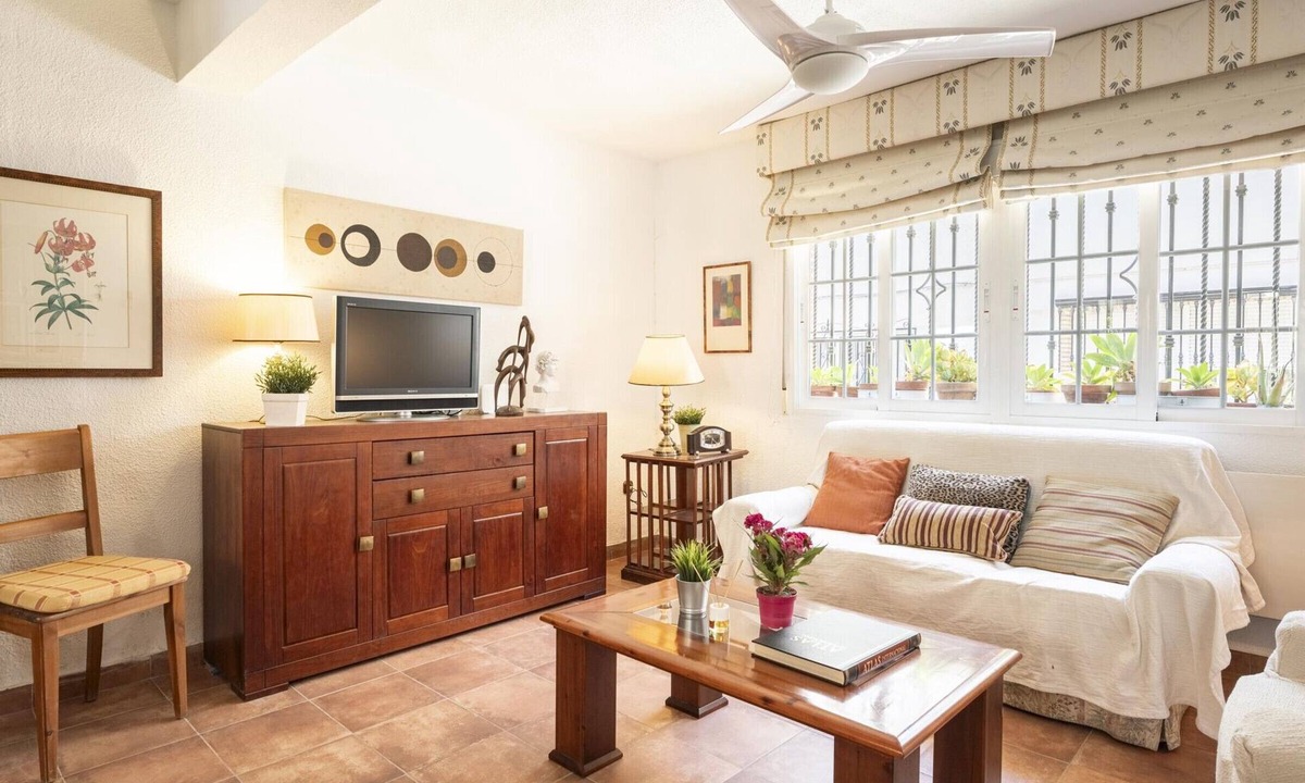 Zaidin Villa | Cozy house with courtyard in the heart of Granada