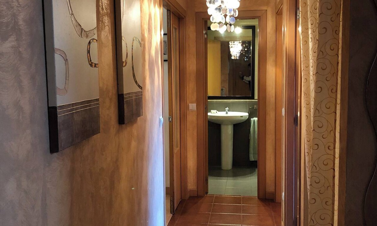 Mogro Apartment | Cozy one-bedroom apartment with a garden