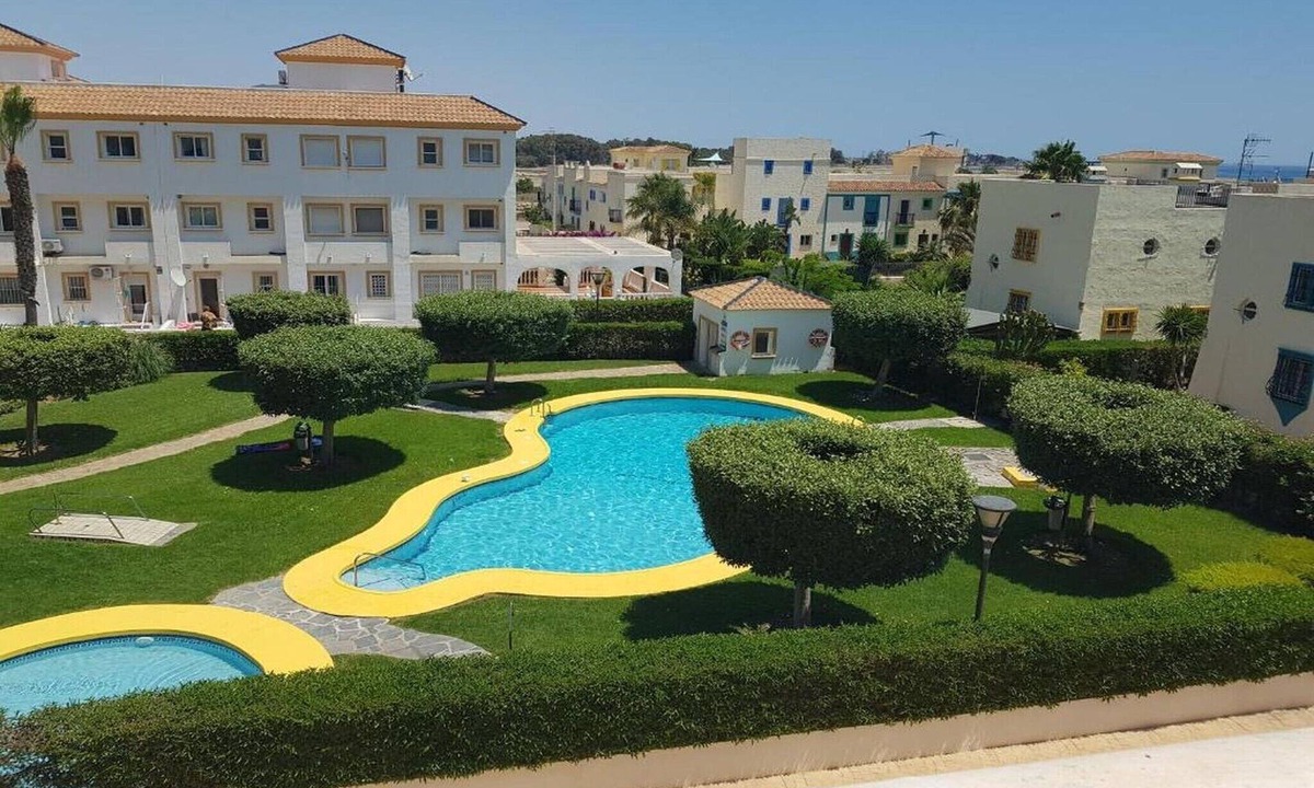 Vera Beach House | Cozy townhouse in Vera, just steps from the beach