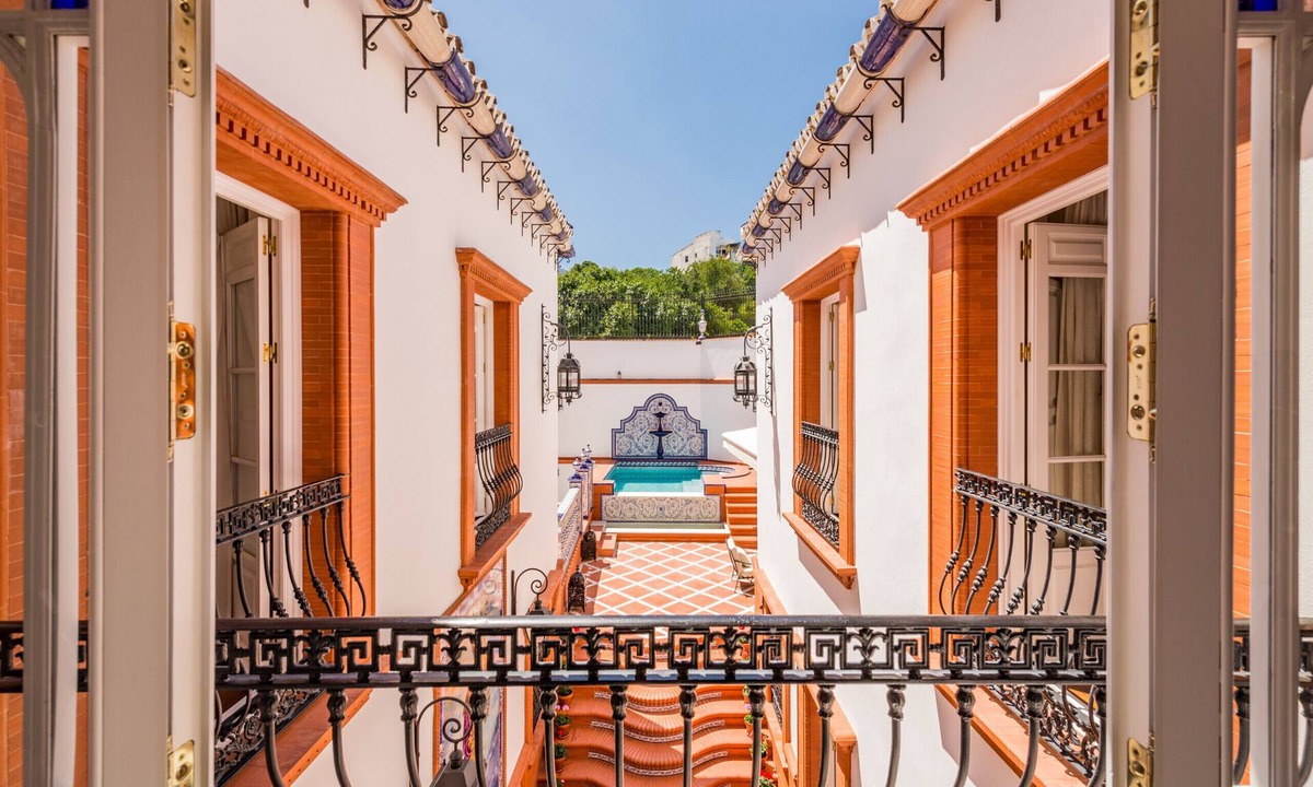 Alhaurin el Grande Ski Chalet | Cubo's Casa Manzanares Bijou/private pool/exclusive/free wifi