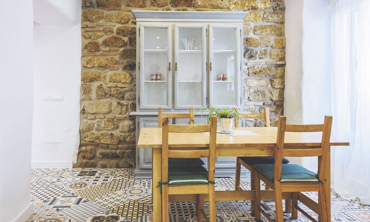 Coin Ski Chalet | Cubo's Casa La Luz de Coin/urban/terrace/free wifi