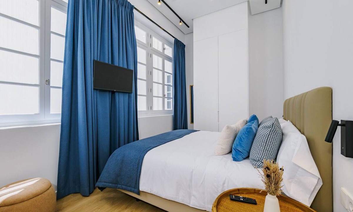 Malaga Historic Centre Apartment | Cubo's Especeria Malaga Apartment for Adults/urbano/aire acondicionado/wifi gratis