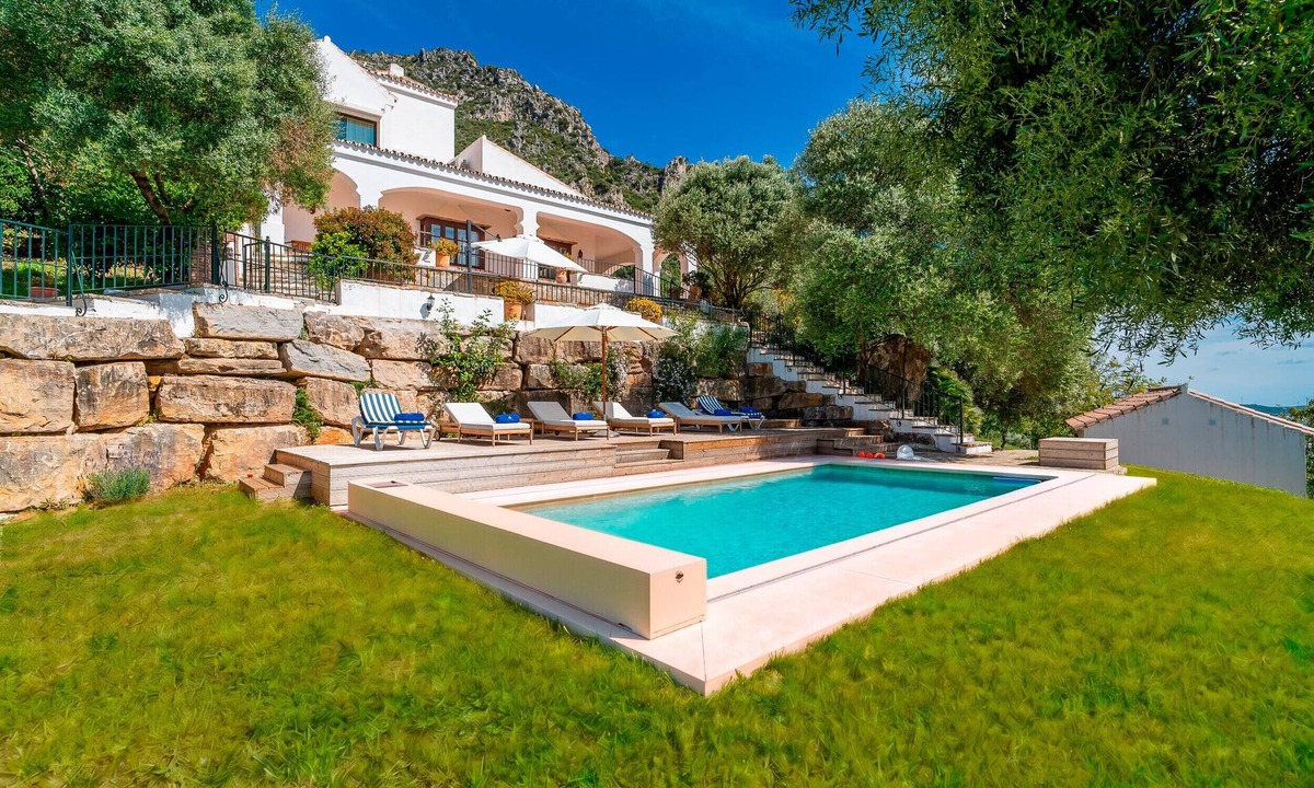 Casares Cottage | Cubo's Finca Juan Benitez Santa Cruz/Private pool/panoramic views/air conditioning/BBQ