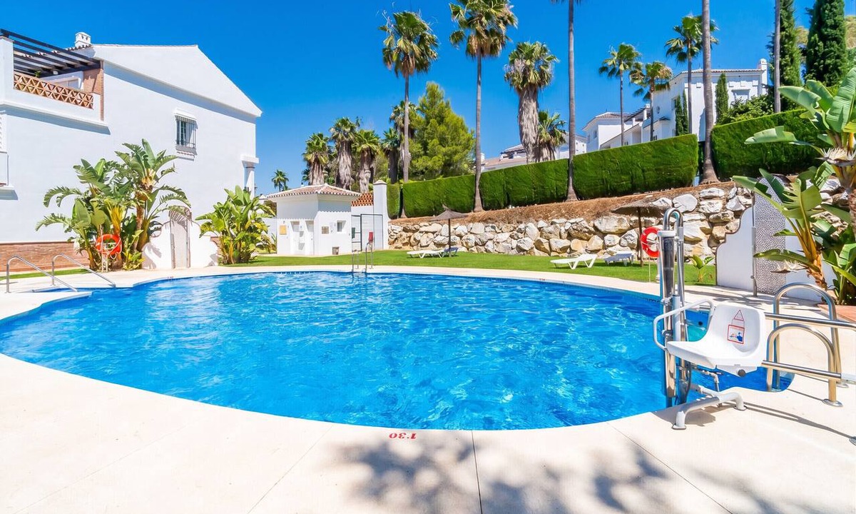 Alhaurin el Grande Apartment | Cubo's Lauro Golf 2 Bedroom Duplex/golf/communal pool/air conditioning/free wifi