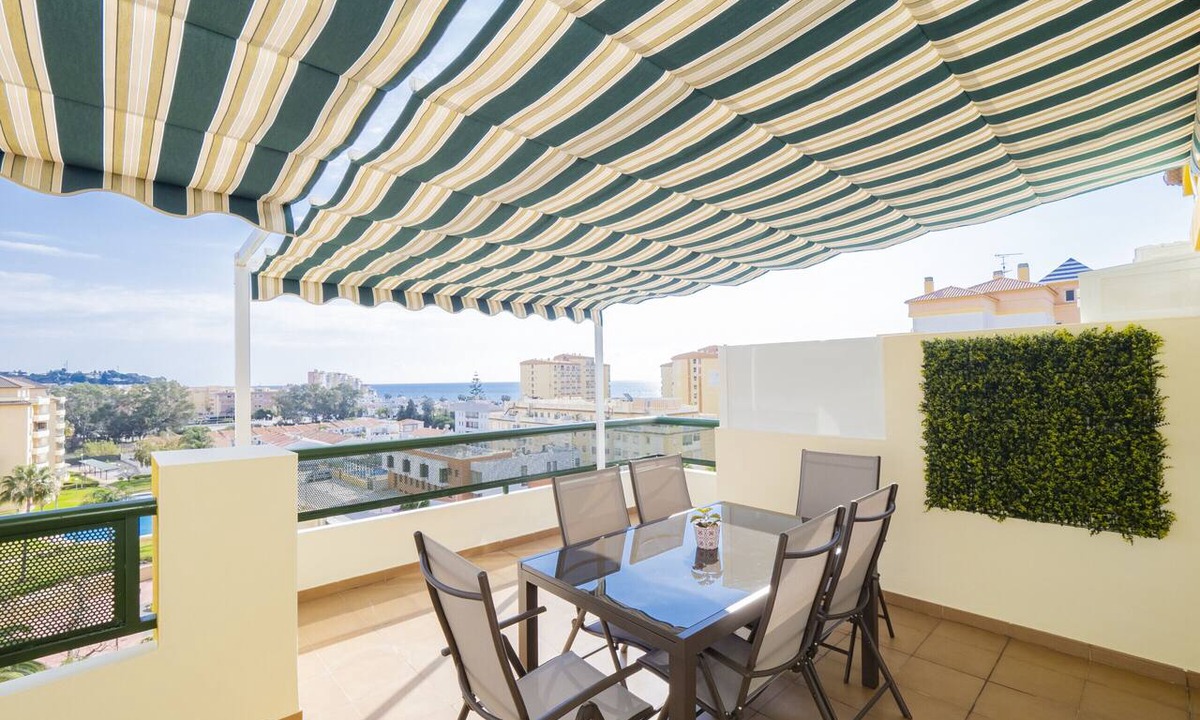 Algarrobo Apartment | Cubo’s La Terraza del Mar/free wifi/sea views