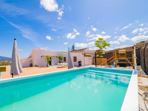 Coin House | Cubo's View Mountain El Ventorrillo House