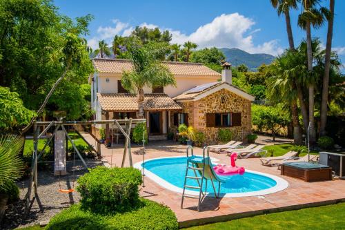 Alhaurin el Grande Villa | Cubo's Villa Llanos de la Plata
