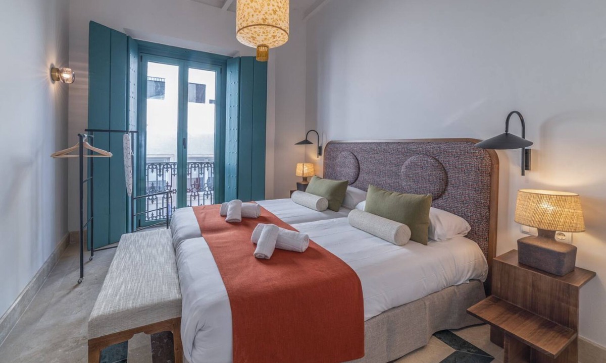 Alfalfa Apartment | Deluxe 1 bedroom + 1 bathroom apartment