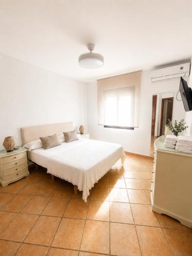 Distrito Noroeste Apartment | Doña Berenguela 16 Centro & Estación