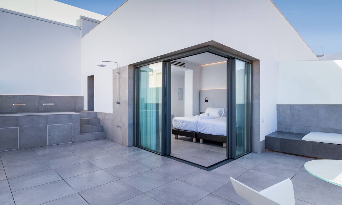 Old Town Hotel | Dormos Hotel