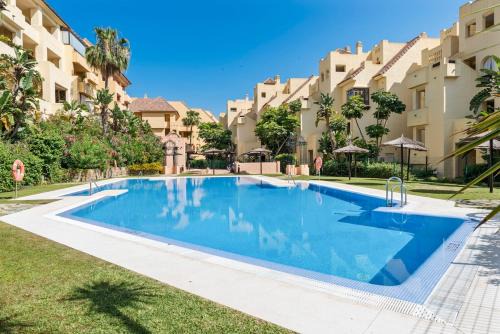 Castillo de Sabinillas Apartment | Duquesa Village luxury 3 BR with pool