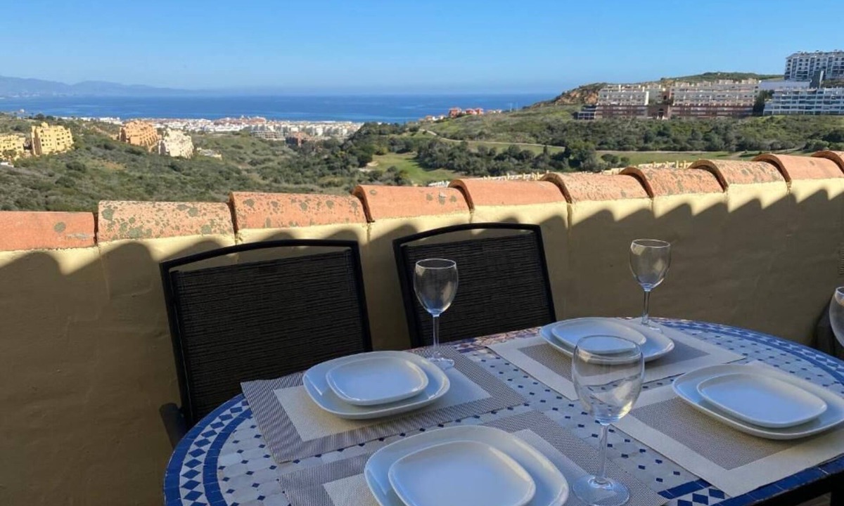 Castillo de Sabinillas Apartment | Duquesa village El Hacho