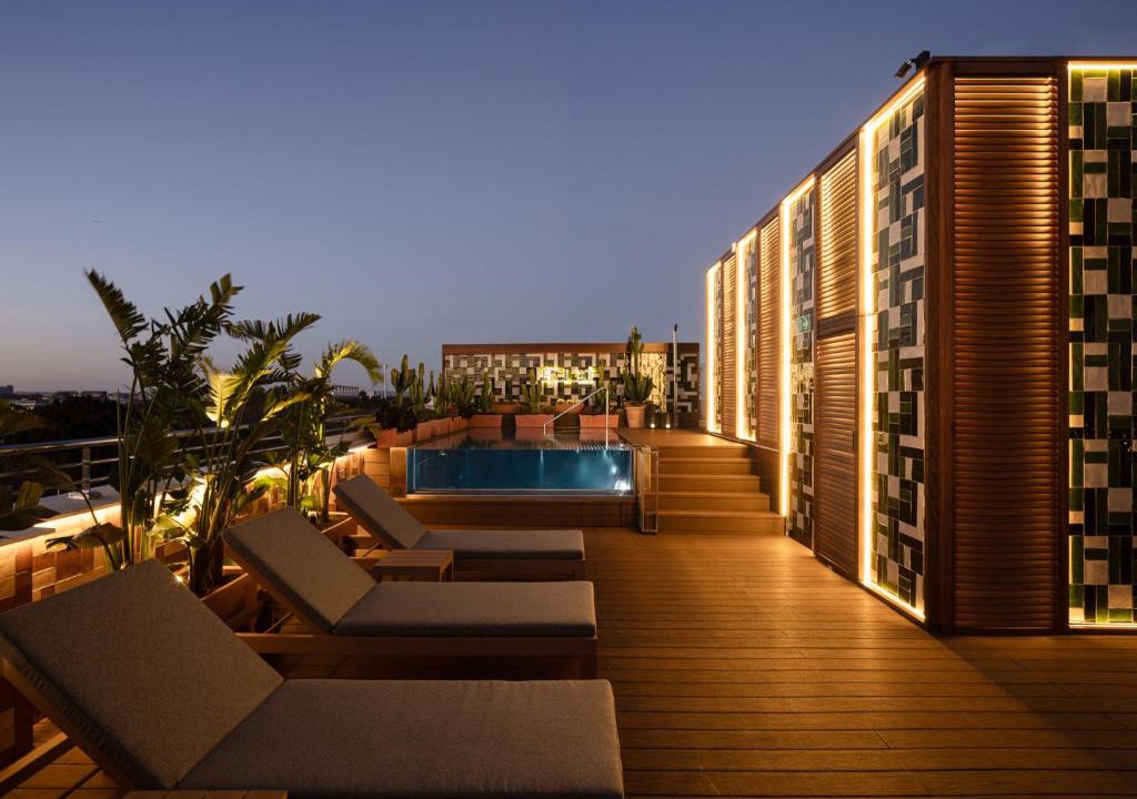 San Vicente Apartment | ÉCLAT Collection - City Center - POOL and PRIVATE FREE PARKING