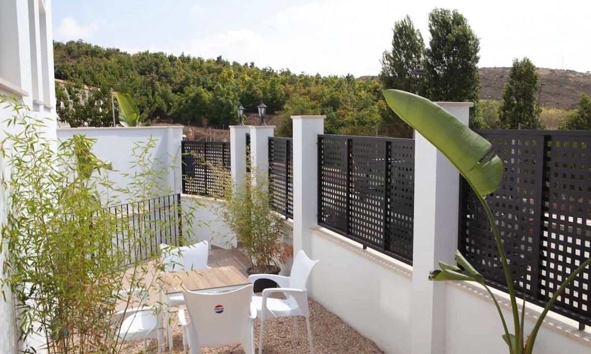 Almayate Bajo Apartment | El chorrillo 7