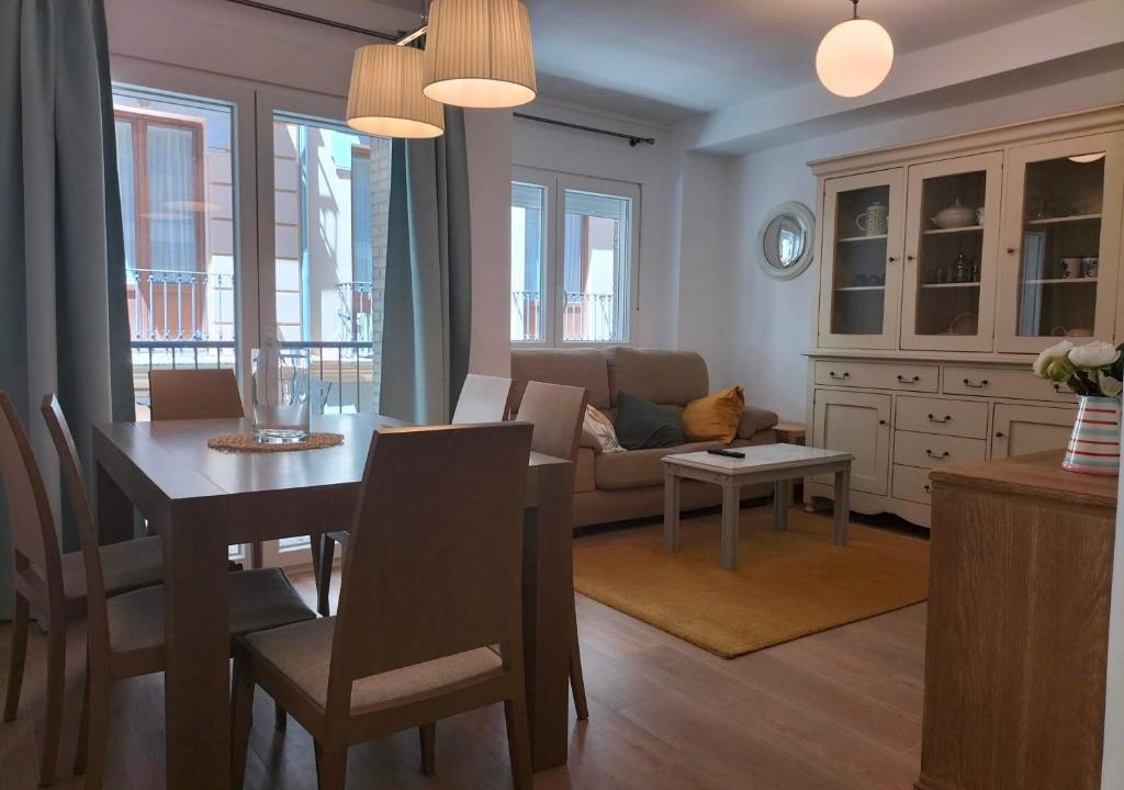 Centro - Sagrario Apartment | El Jardin de la Duquesa