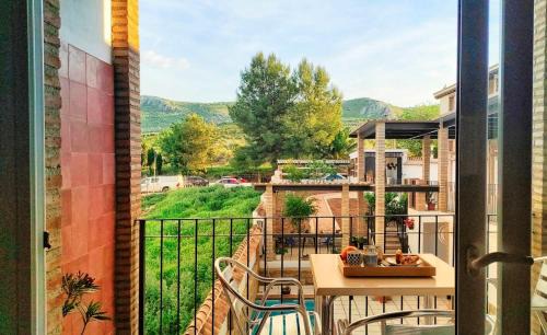 Luque Apartment | El Pajar - Apartamento Rural con Piscina en la Vía Verde