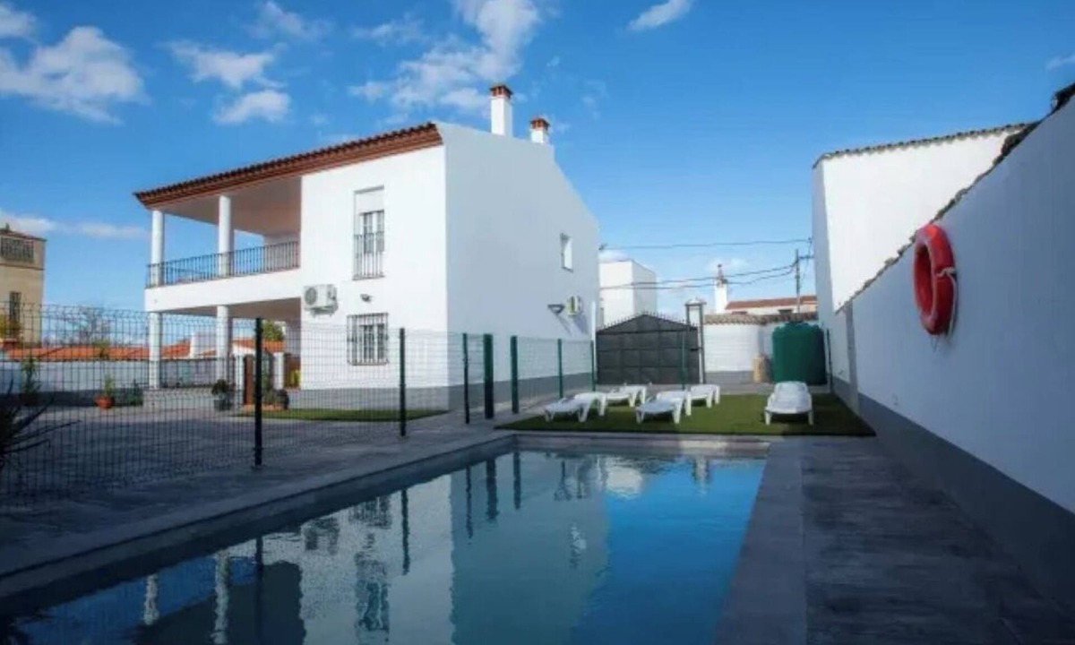 Jerez de los Caballeros House | El Pantano de Brovales - Nature, rest and disconnection