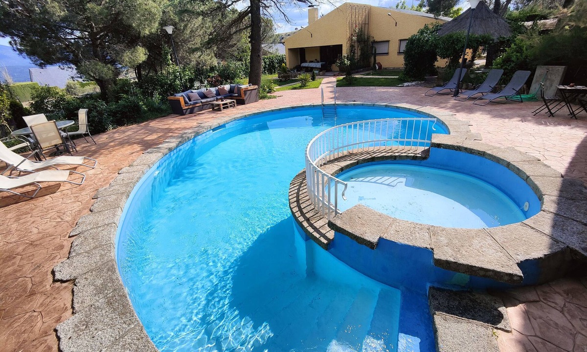 Los Angeles de San Rafael Ski Chalet | El Rincón de Gaia ✨🌸🌱 8 personas, piscina, barbacoa, jardín privado