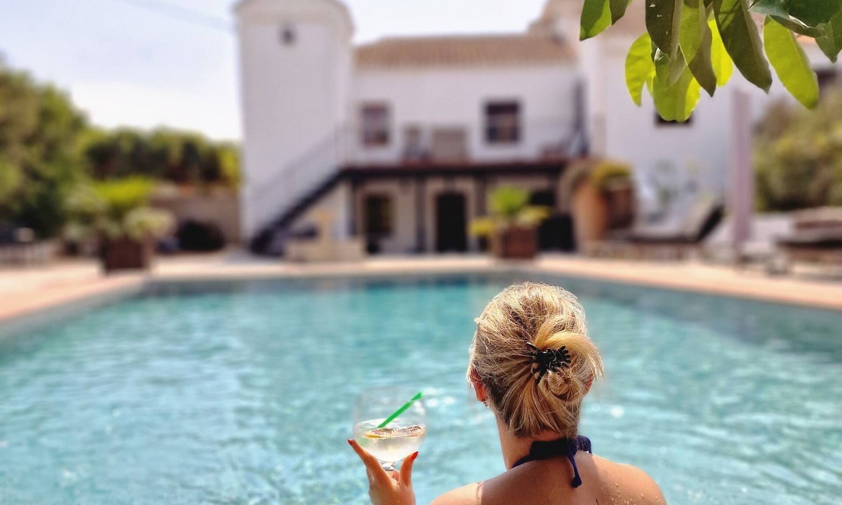 Melegis Bed & Breakfast | EL VIOLIN EXPERIENCIA