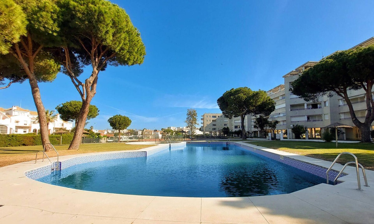 El Portil Apartment | Enjoy your vacation in this cozy apartment near the beach.