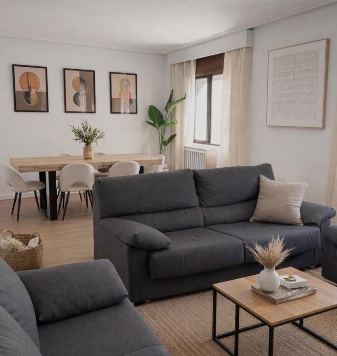 Aguas Vivas House | Entre Plazas