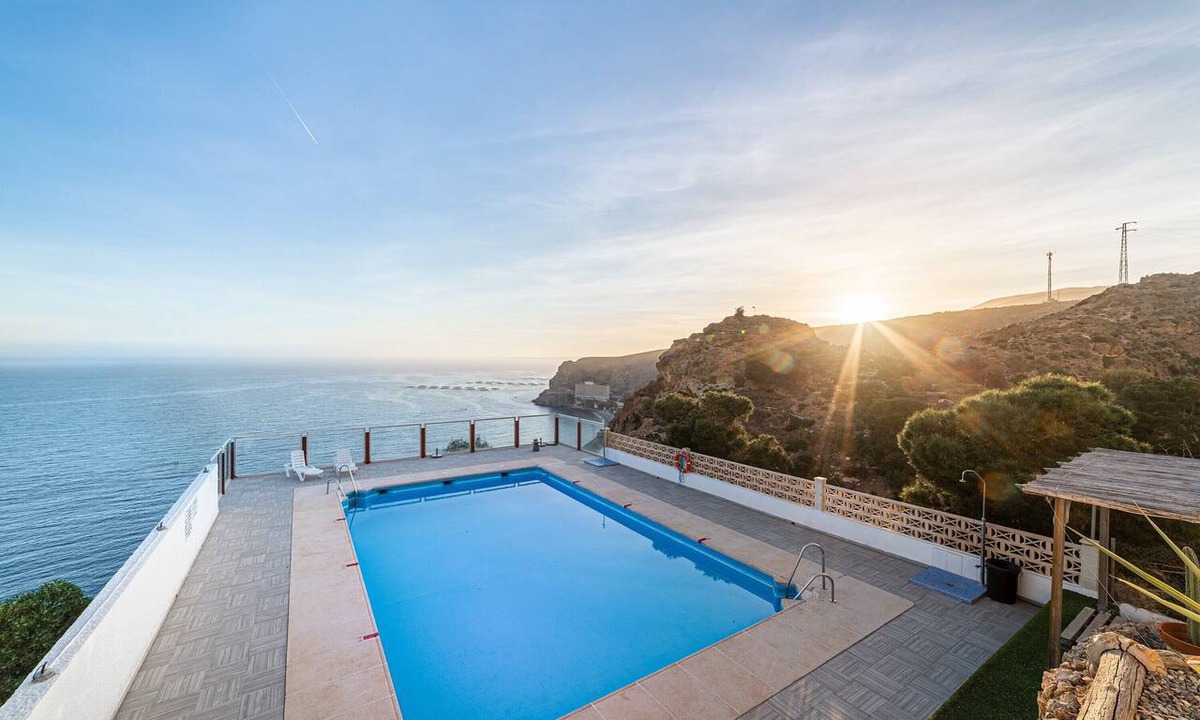 Almeria Apartment | Espejo del Mar Apartment with Sea Views, Shared Pool, Wi-Fi, and Dog-Friendly