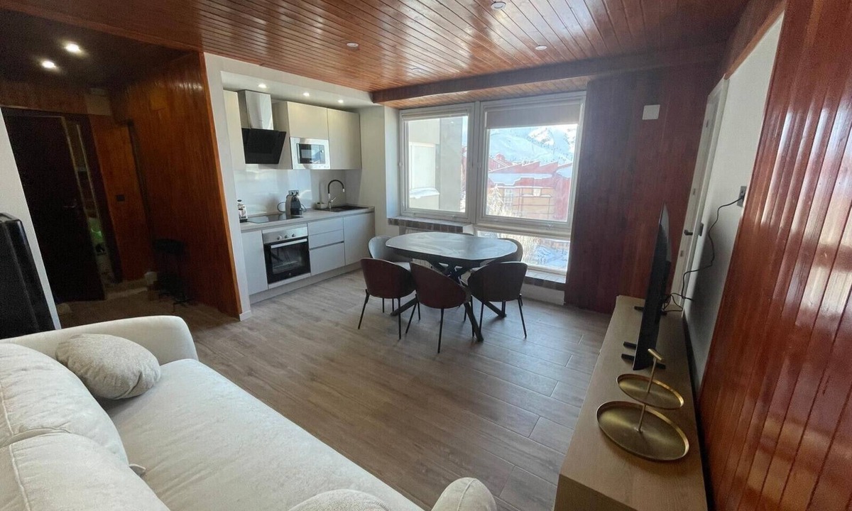 Pradollano Apartment | Essence Sierra Nevada Apartment with Wi-Fi