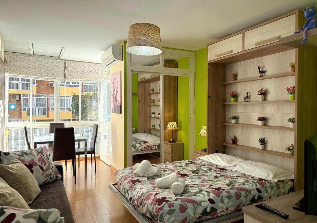 Benalmadena Costa Apartment | Estudio Edificio Agata
