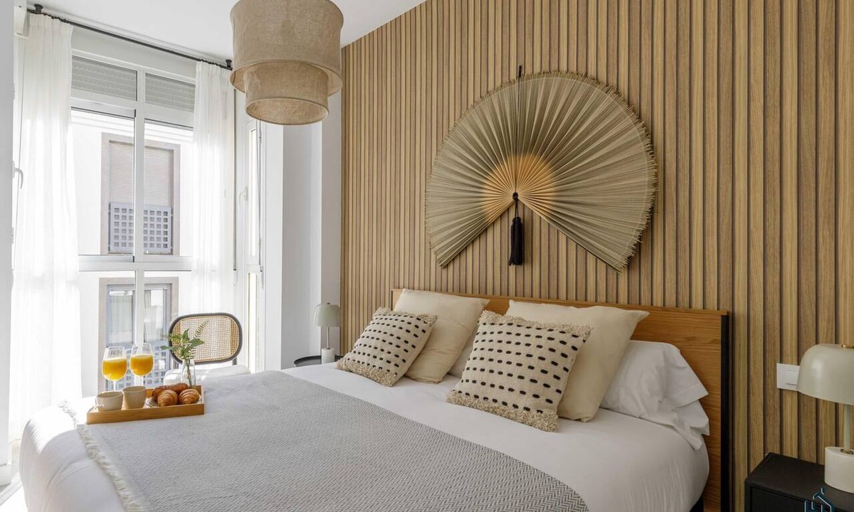 San Felipe Neri Apartment | Evergreen Centre Apartment Living4malaga