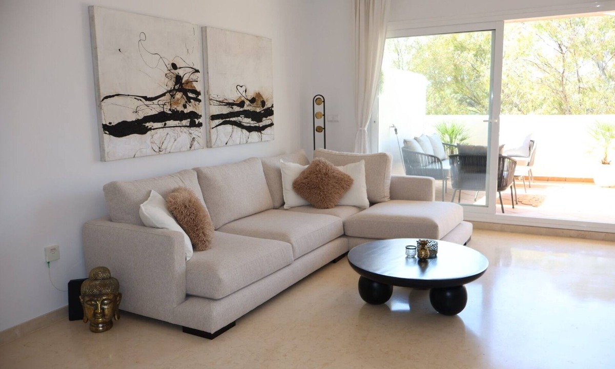 Elviria Apartment | Exquisite luxury penthouse with sunny terrace
