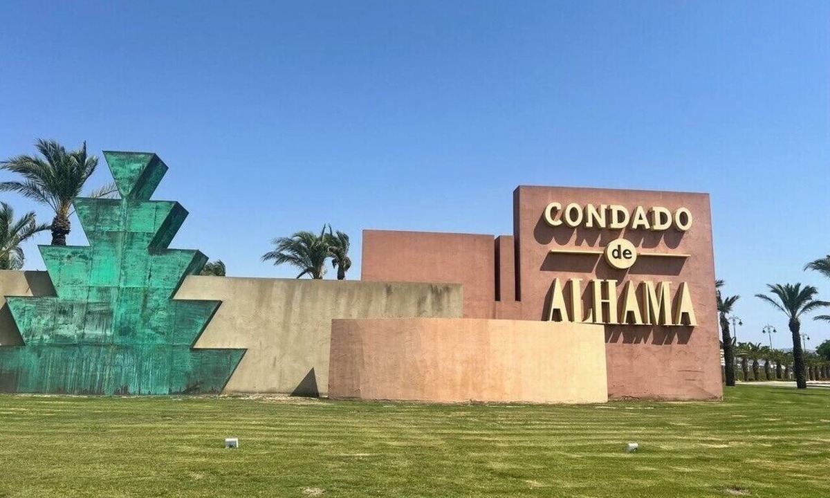 Alhama de Murcia Apartment | Fabulous 2-Bedroom Apartment on, Condado de Alhama Golf Resort, Murcia