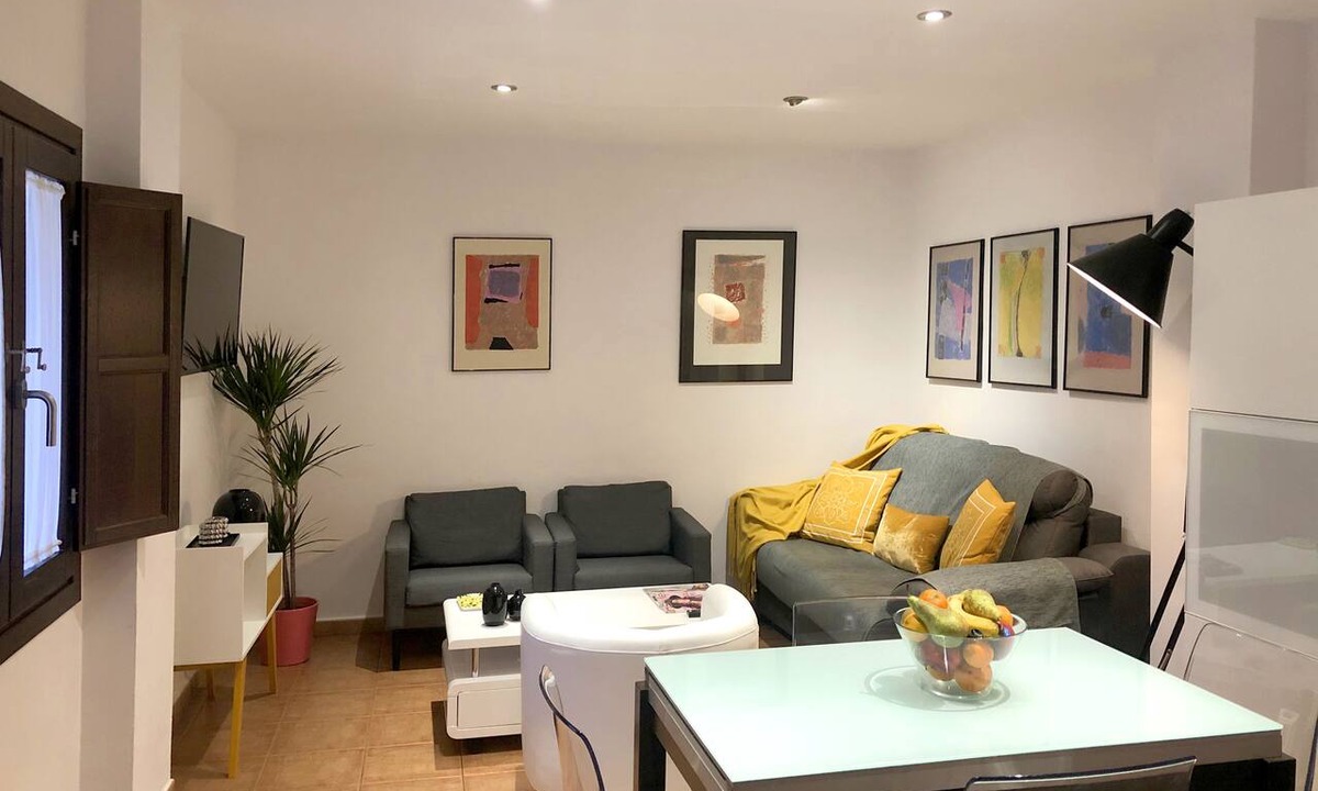 Central District Apartment | Family apartment in the center of town with parking included