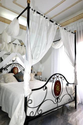 Torremolinos Ski Chalet | Fantastic chalet 5 mins away from the beach by easyBNB