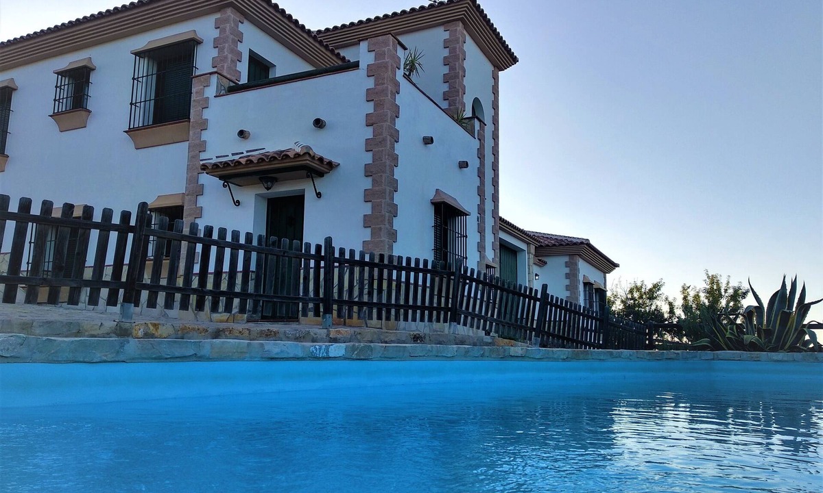 Villanueva de Algaidas House | Farmhouse Cortijo Brigido