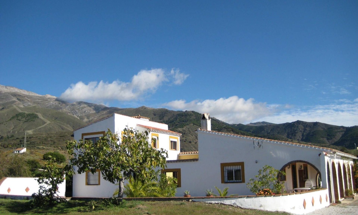 Sedella House | Finca 'Casa Siete Arcos' by Interhome