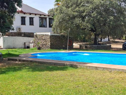 Castilblanco de los Arroyos Apartment | Finca Dehesa Hacienda Guadalupe