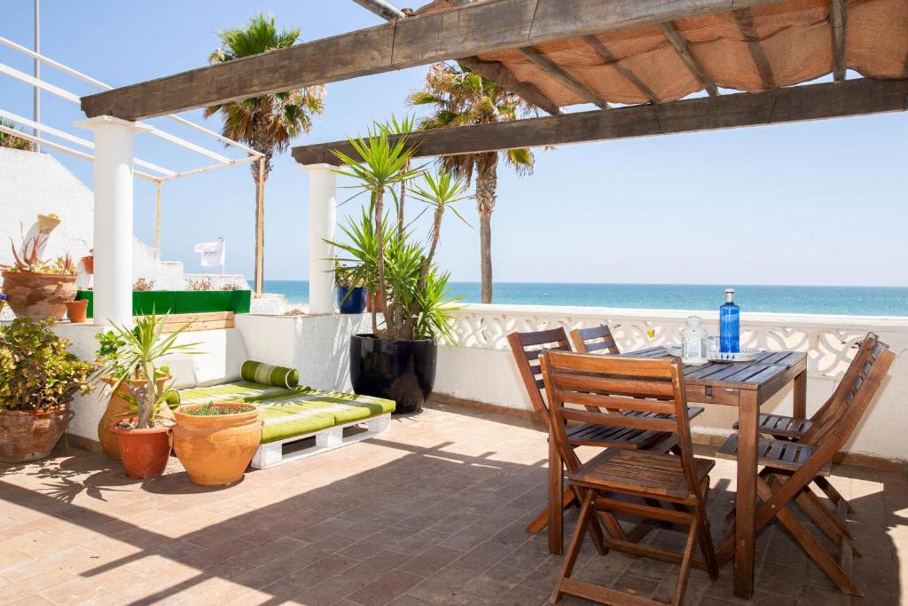 Rota Apartment | Flat beachview terrace,WiFi,TV