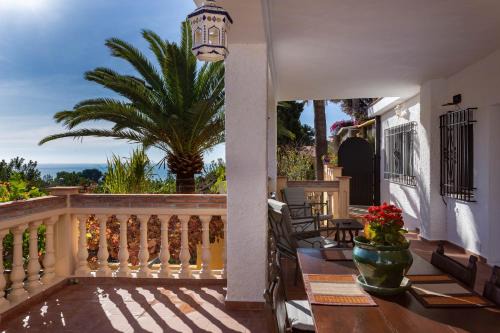 Benajarafe Apartment | Funny View Beach Sea Apartments
