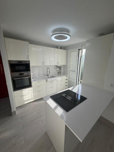 Rota House | Galia costa ballena 2