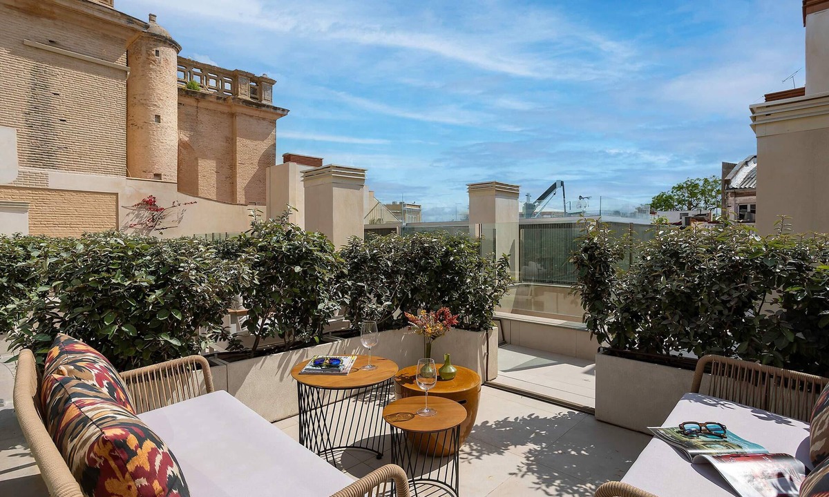 Feria Apartment | Genteel Home Feria Terrace 21
